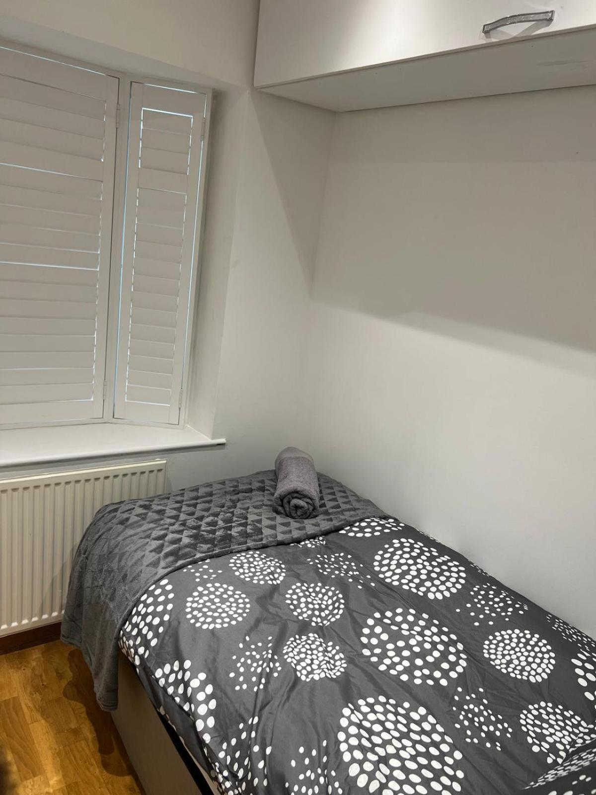 Good Priced Single Rooms In Northolt Exteriér fotografie